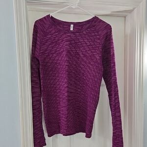 Athleta Variegated Purple Long Sleeve Top
